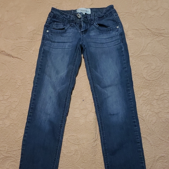 Capris - Picture 2 of 3